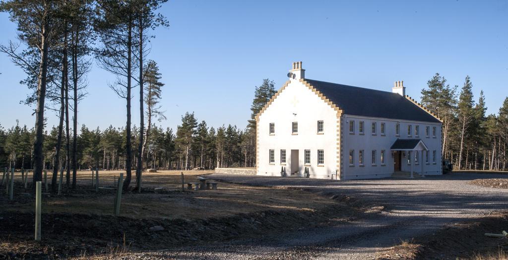 Daviot  Dinichean House Bed & Breakfast エクステリア 写真