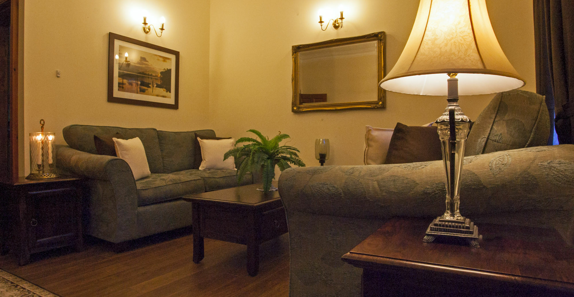 Daviot  Dinichean House Bed & Breakfast エクステリア 写真