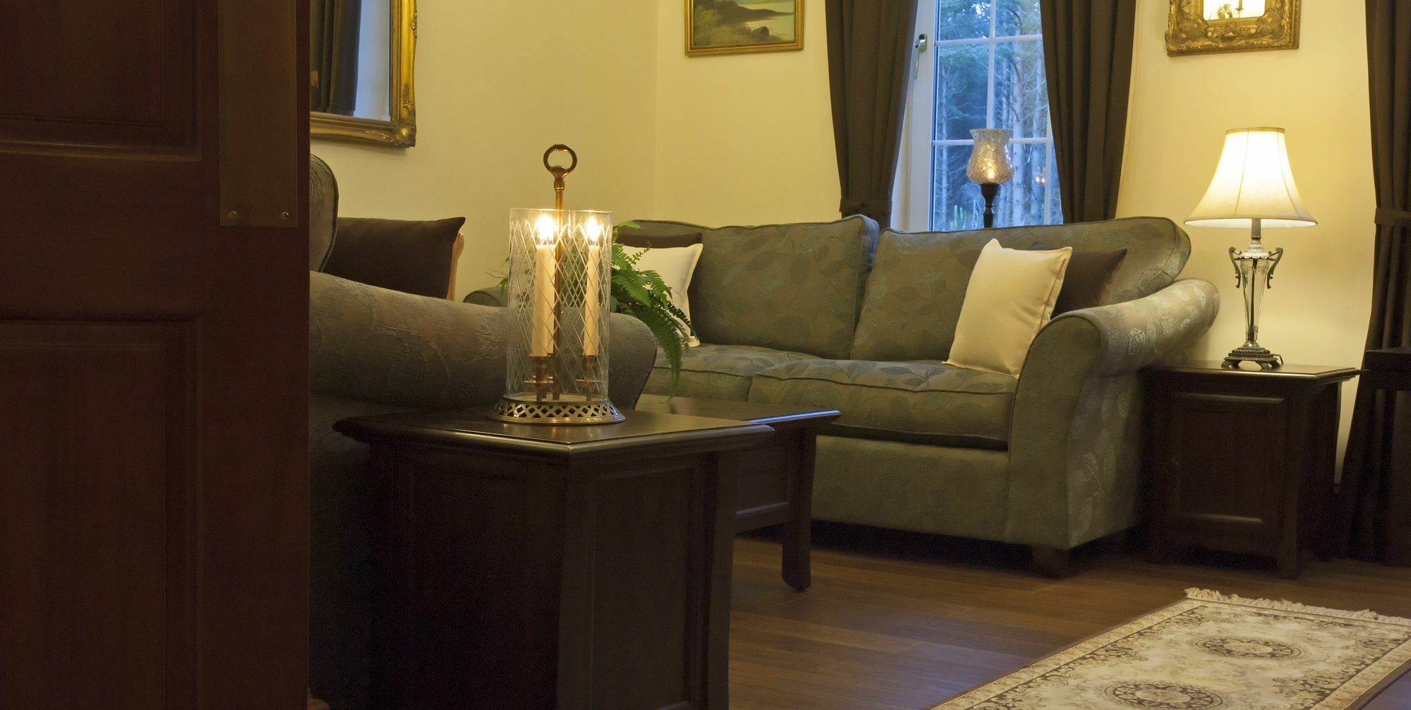 Daviot  Dinichean House Bed & Breakfast エクステリア 写真